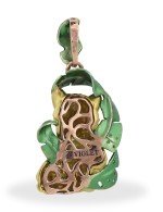 Подвеска из золота c эмалью и изумрудом