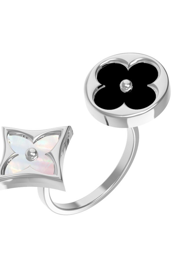 Кольцо из белого золота c ониксом и перламутром