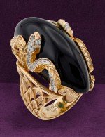 Кольцо из золота 585 пробы c бриллиантами и ониксом