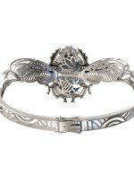 Браслет из белого золота c эмалью, фианитом, сапфиром и эмалью