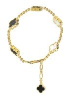 Браслет из лимонного золота c ониксом и перламутром