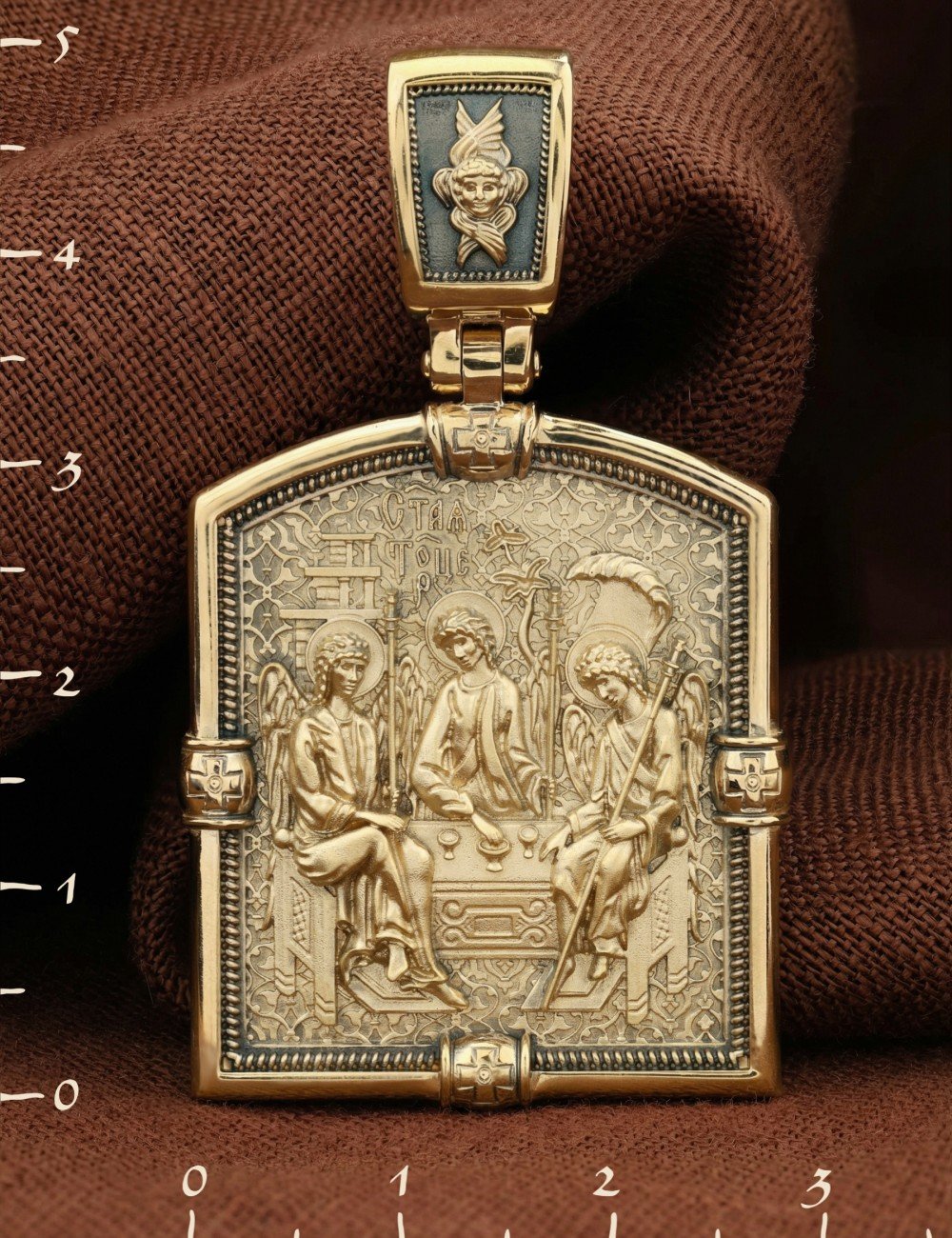 Образок из лимонного золота