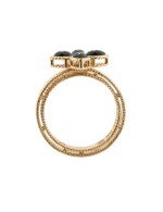 Кольцо из золота c бриллиантами и ониксом