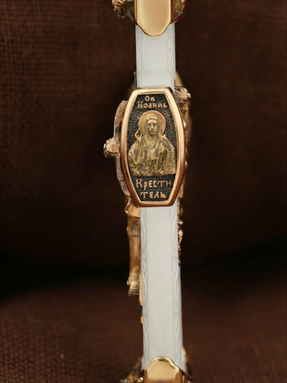 Крест из красного золота 585 пробы c бивнем мамонта