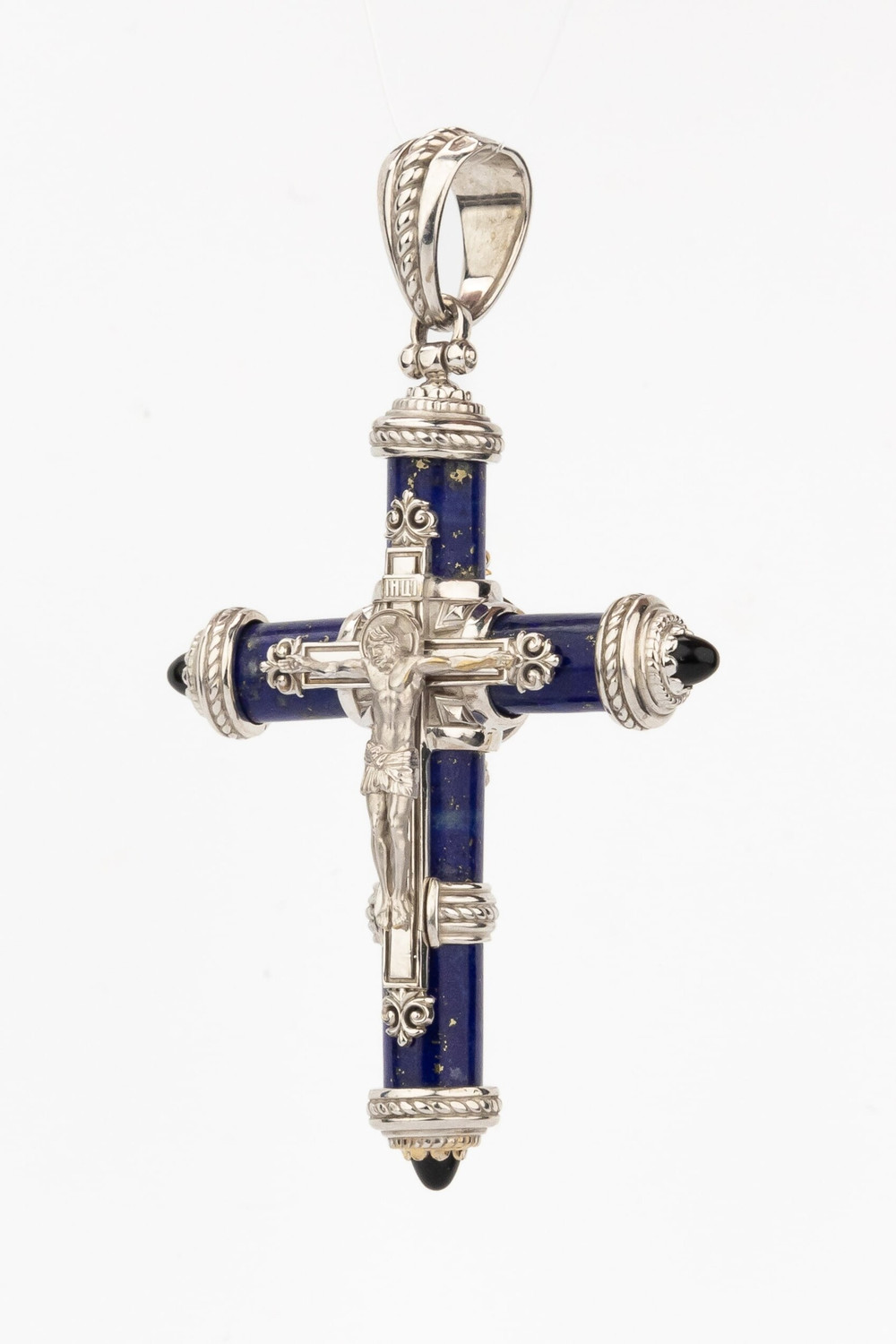 Крест из белого золота 585 пробы c ониксом и лазуритом