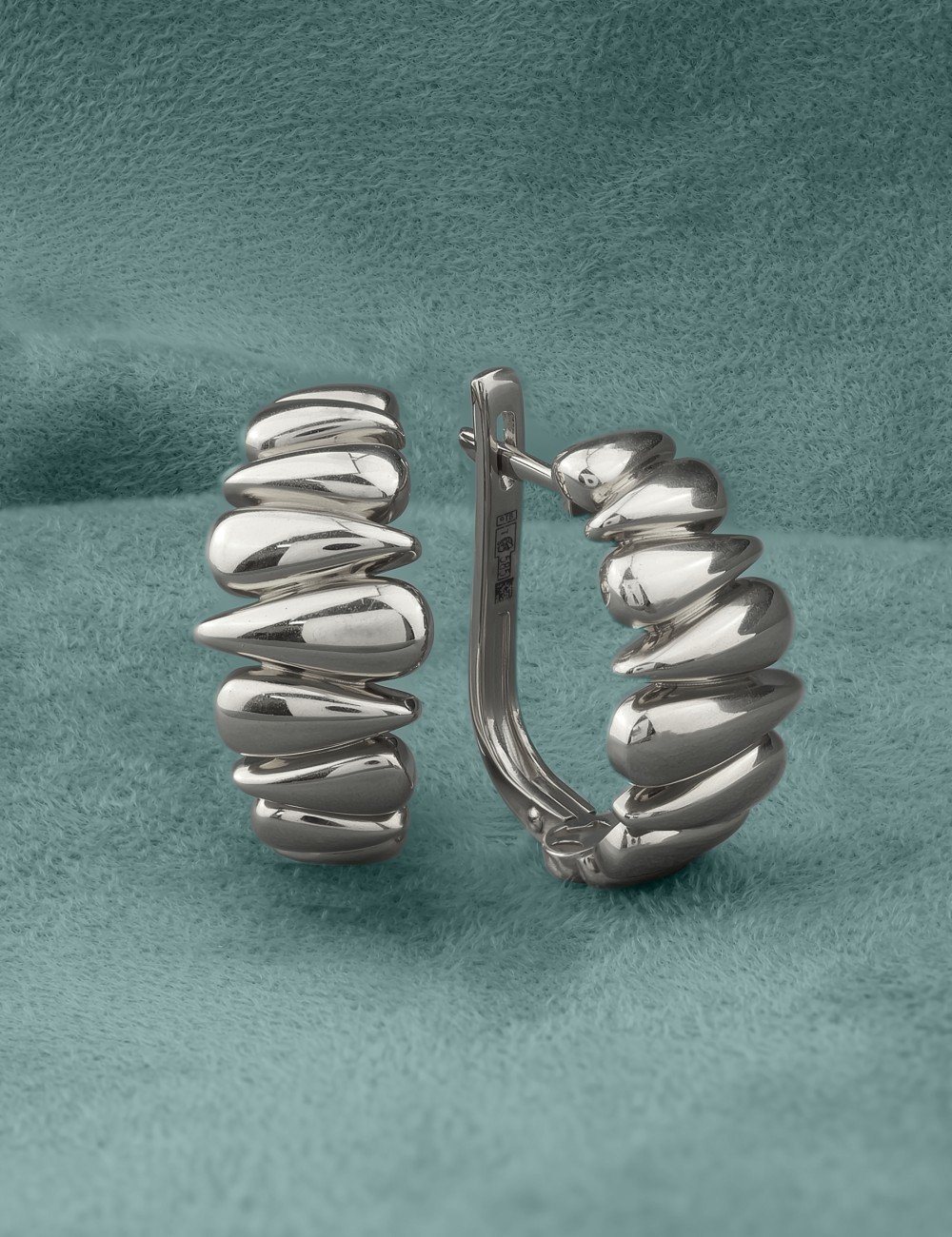 Серьги из белого золота