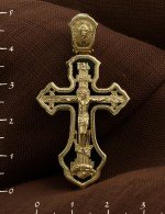 Крест из лимонного золота c ониксом