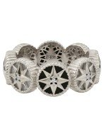 Кольцо из белого золота c бриллиантами, ониксом и перламутром