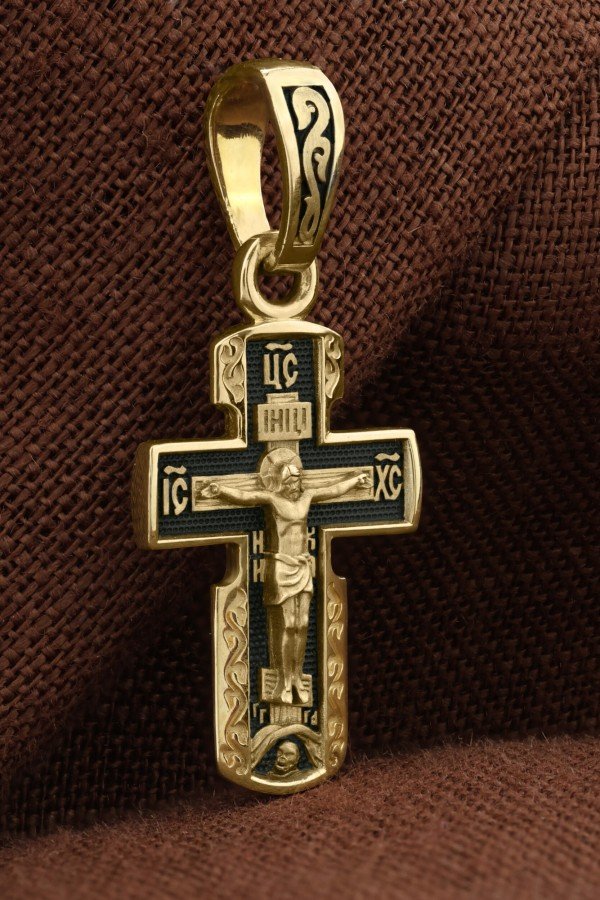 Крест из лимонного золота