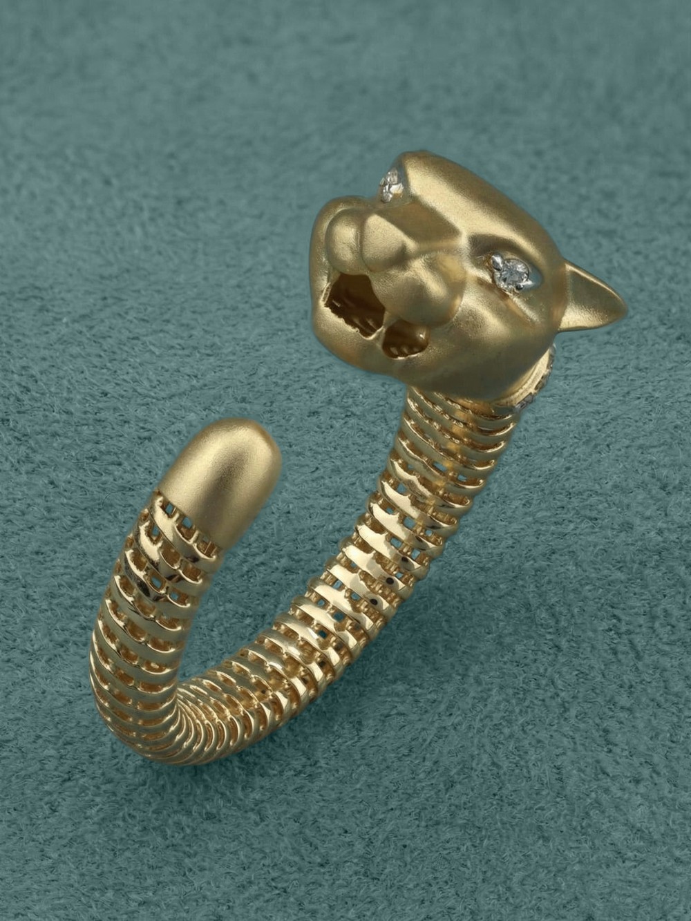 Кольцо из лимонного золота 585 пробы c бриллиантами