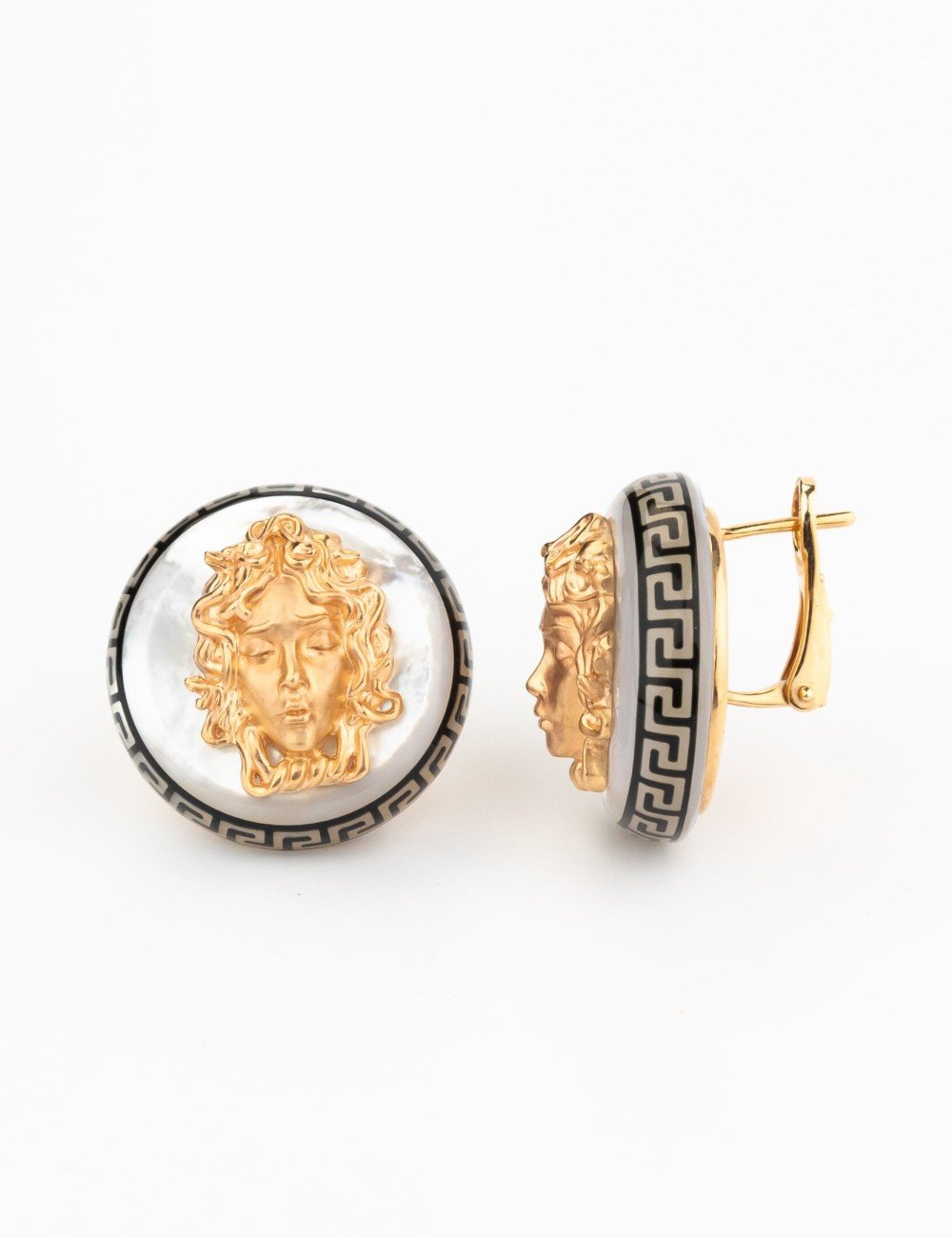 Серьги из золота c эмалью и перламутром