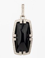 Подвеска из белого золота c бриллиантами, рубином и ониксом