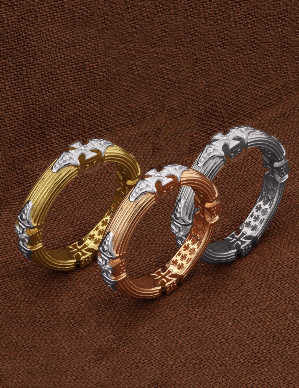 Кольцо из лимонного золота c бриллиантами