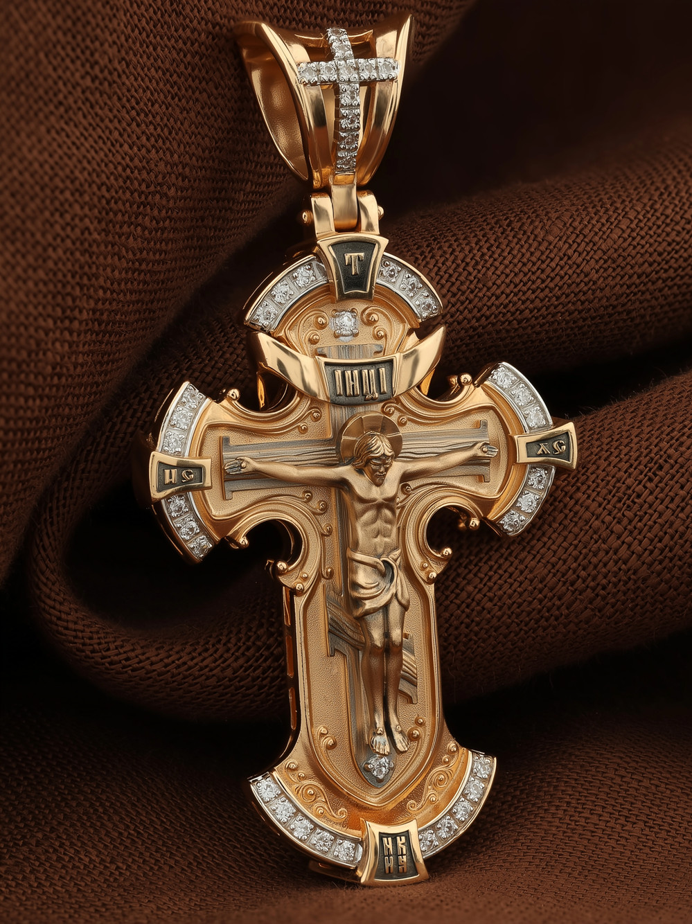 Крест из красного золота 585 пробы c фианитом