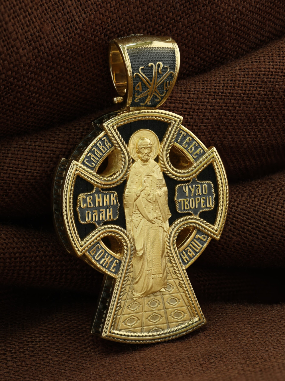 Крест из лимонного золота 585 пробы c эбеновым деревом