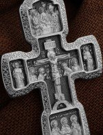 Крест из белого золота