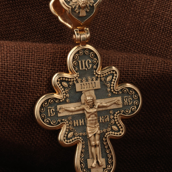 Крест из красного золота 585 пробы