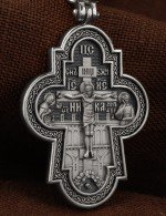 Крест из белого золота