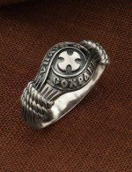 Кольцо из белого золота