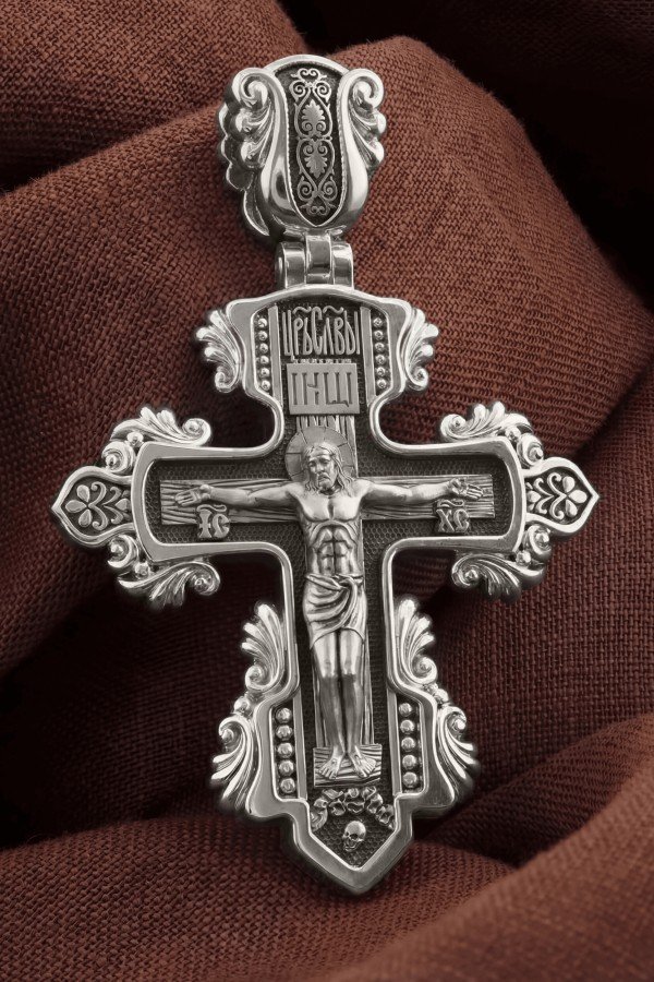 Крест из белого золота
