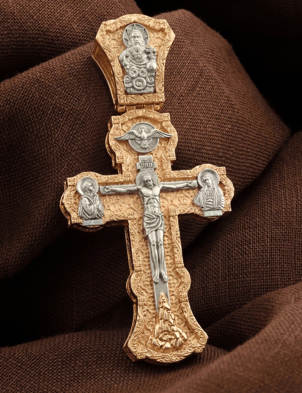 Крест из золота
