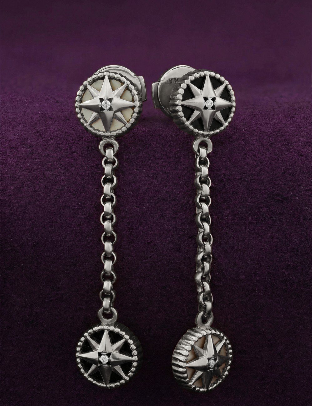 Серьги из белого золота c бриллиантами, ониксом и перламутром