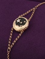 Браслет из золота c бриллиантами, ониксом и перламутром