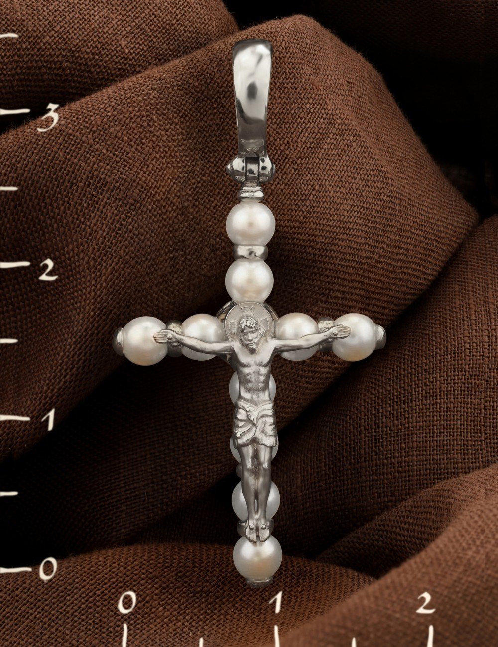 Крест из белого золота c жемчугом