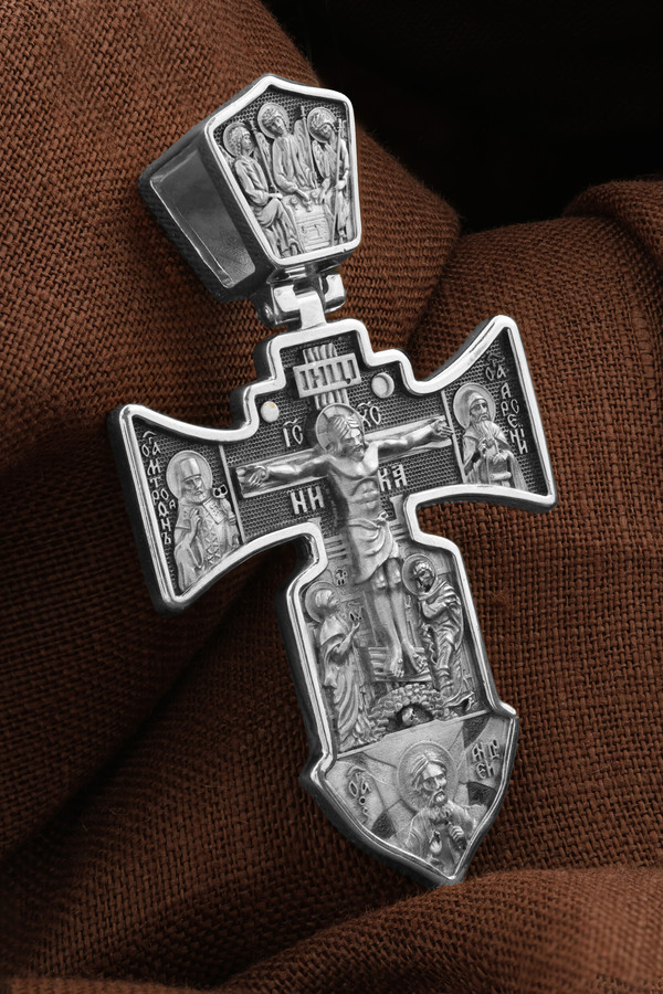 Крест из белого золота 585 пробы