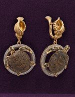 Серьги из золота 585 пробы c эмалью и железным деревом