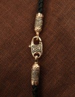 Шнурок шёлковый из золота c шёлковым шнурком