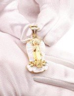 Образок из лимонного золота c бриллиантами и перламутром