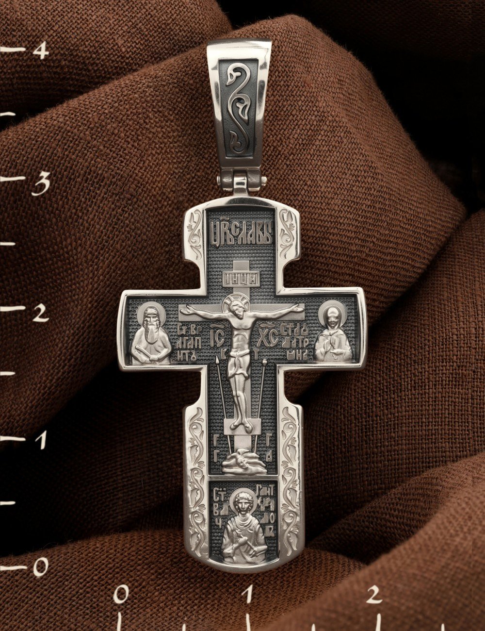 Крест из белого золота