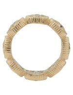 Кольцо из золота c бриллиантами, ониксом и перламутром