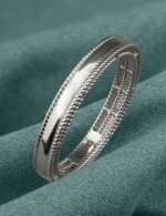 Кольцо из белого золота