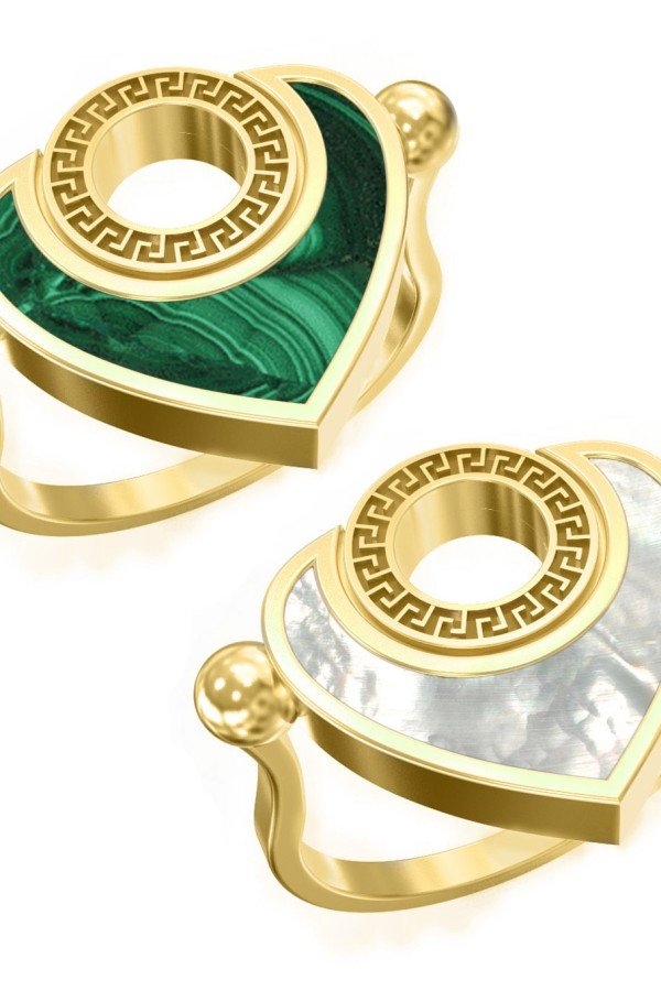 Кольцо из лимонного золота c малахитом и перламутром