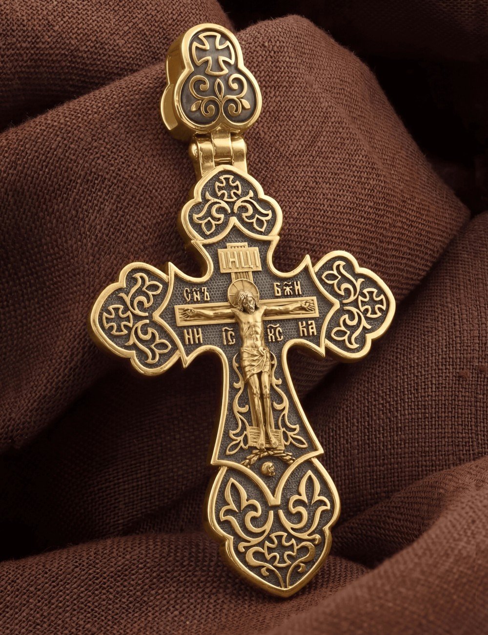 Крест из лимонного золота