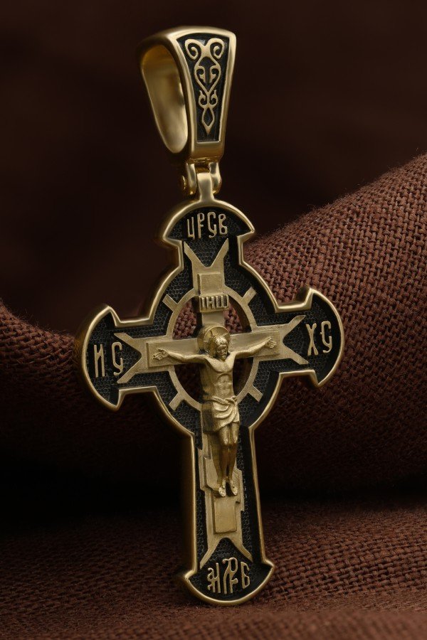 Крест из лимонного золота