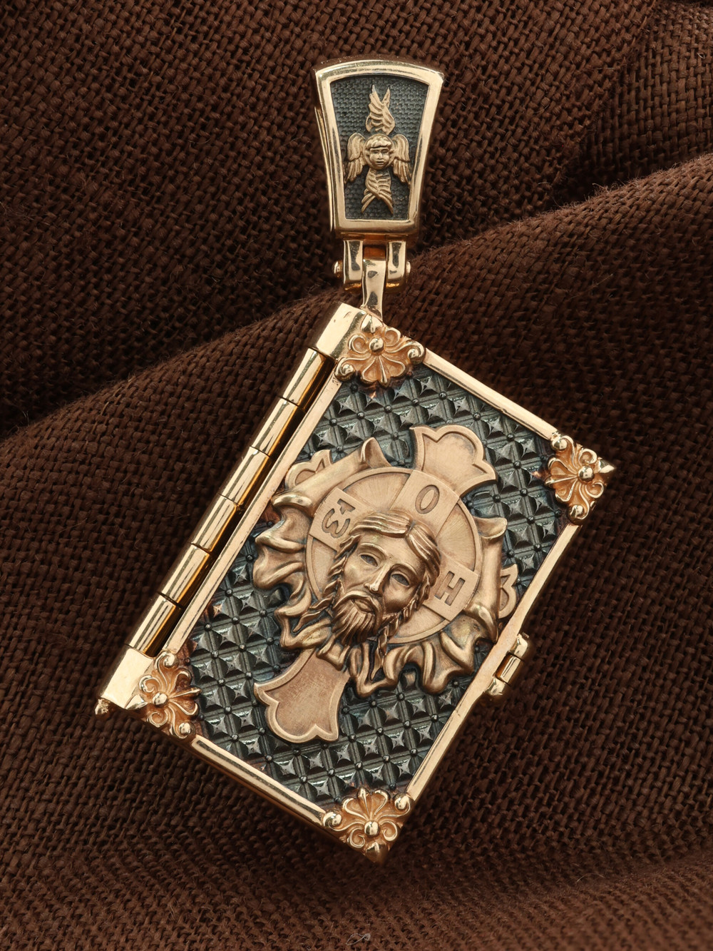 Нательная икона из красного золота 585 пробы