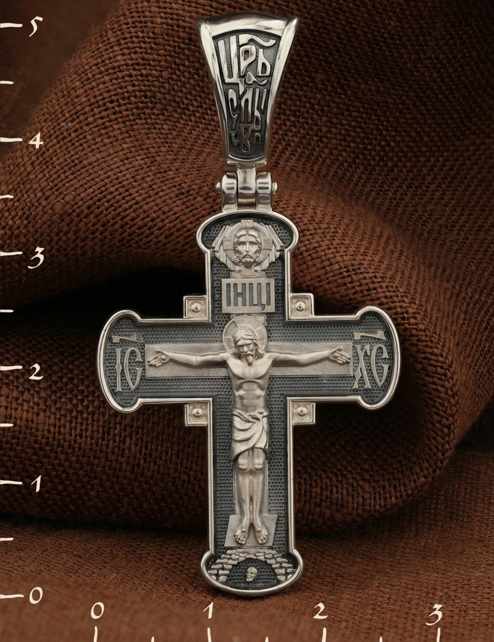 Крест из белого золота