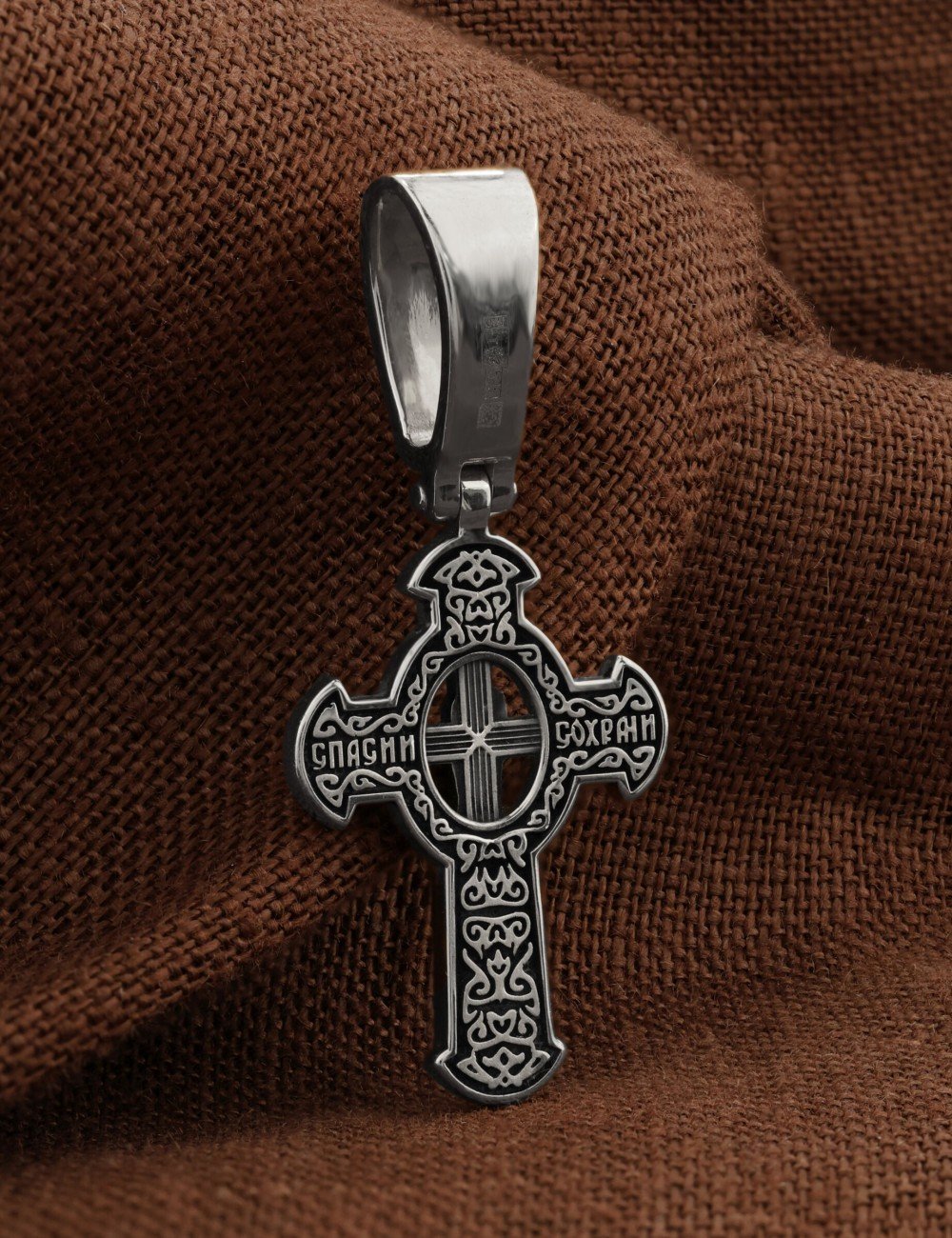 Крест из белого золота