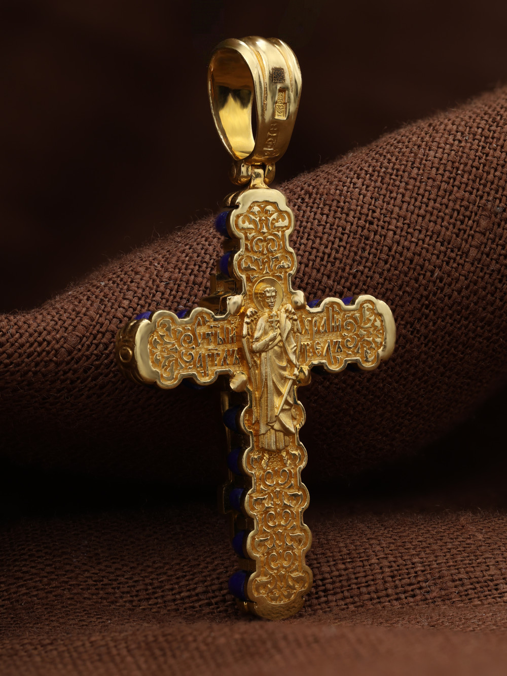 Крест из лимонного золота 585 пробы c лазуритом