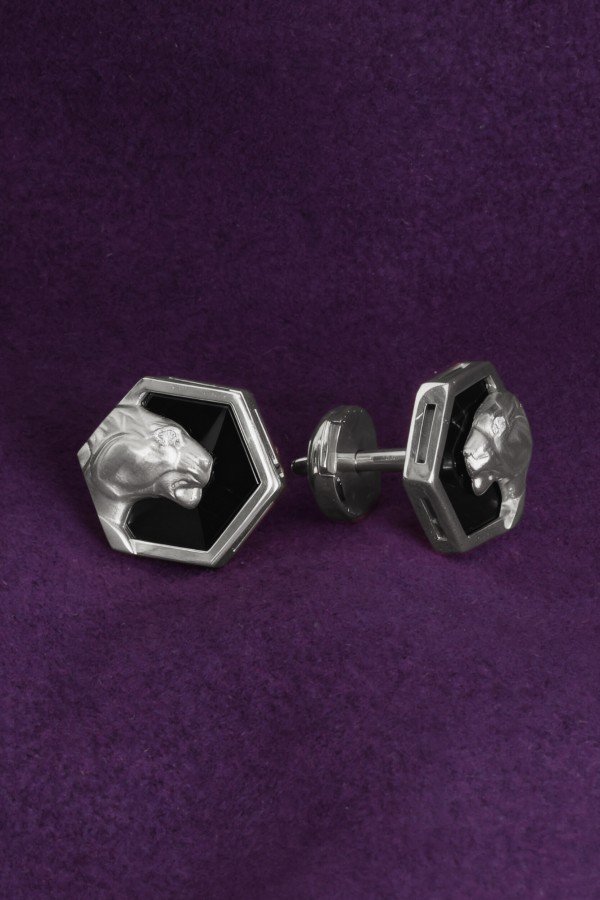 Серьги из белого золота c бриллиантами и ониксом