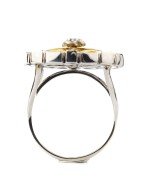 Кольцо из белого золота c эмалью и ониксом