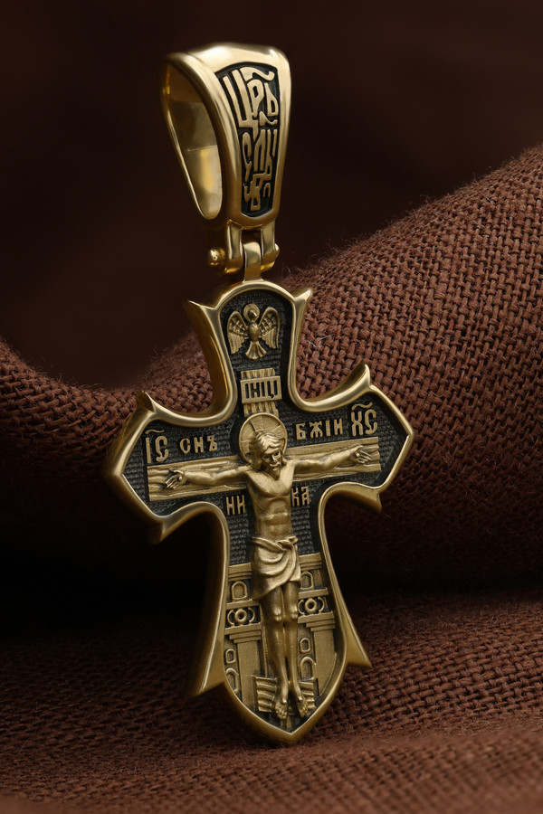 Крест из лимонного золота 585 пробы