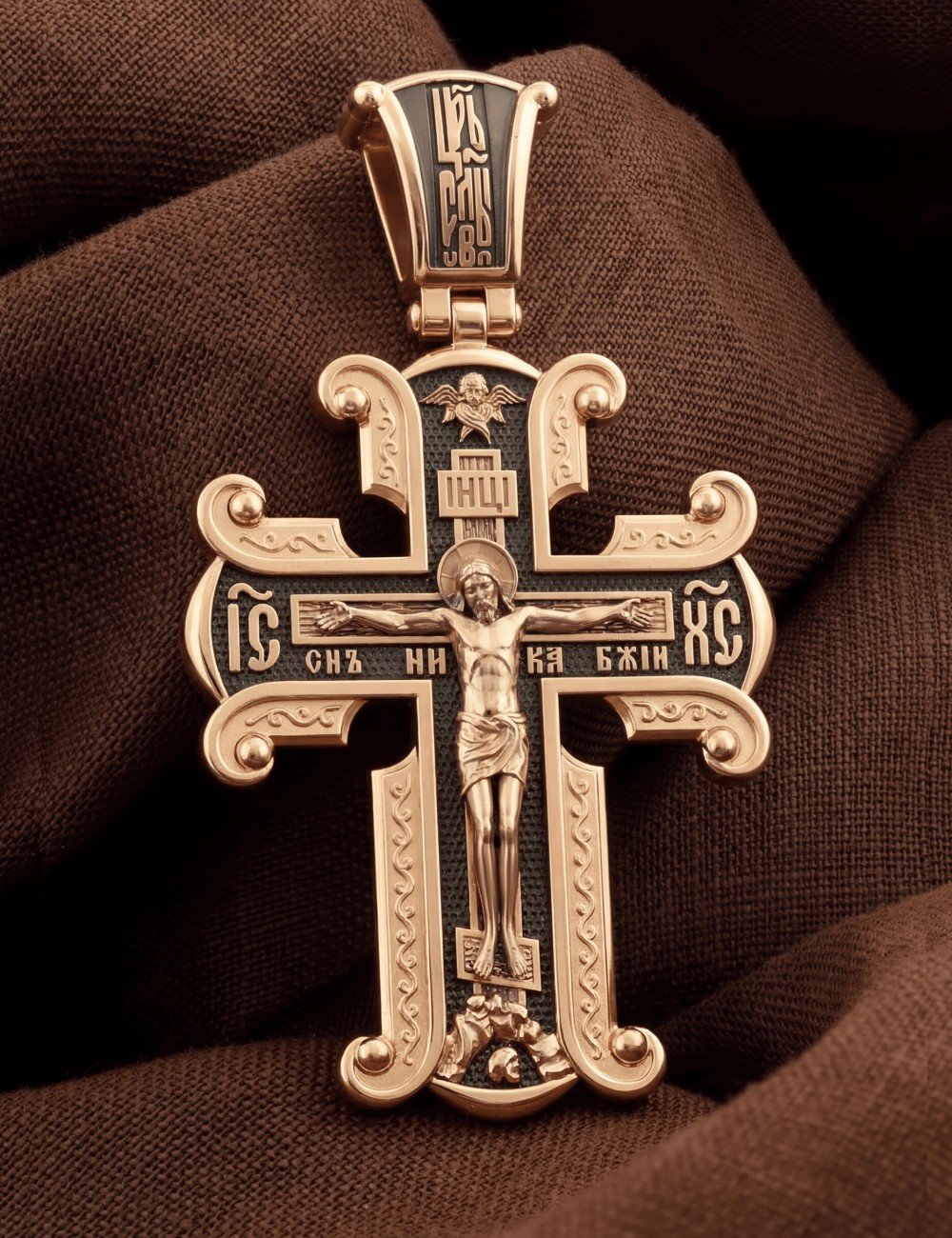 Крест из золота