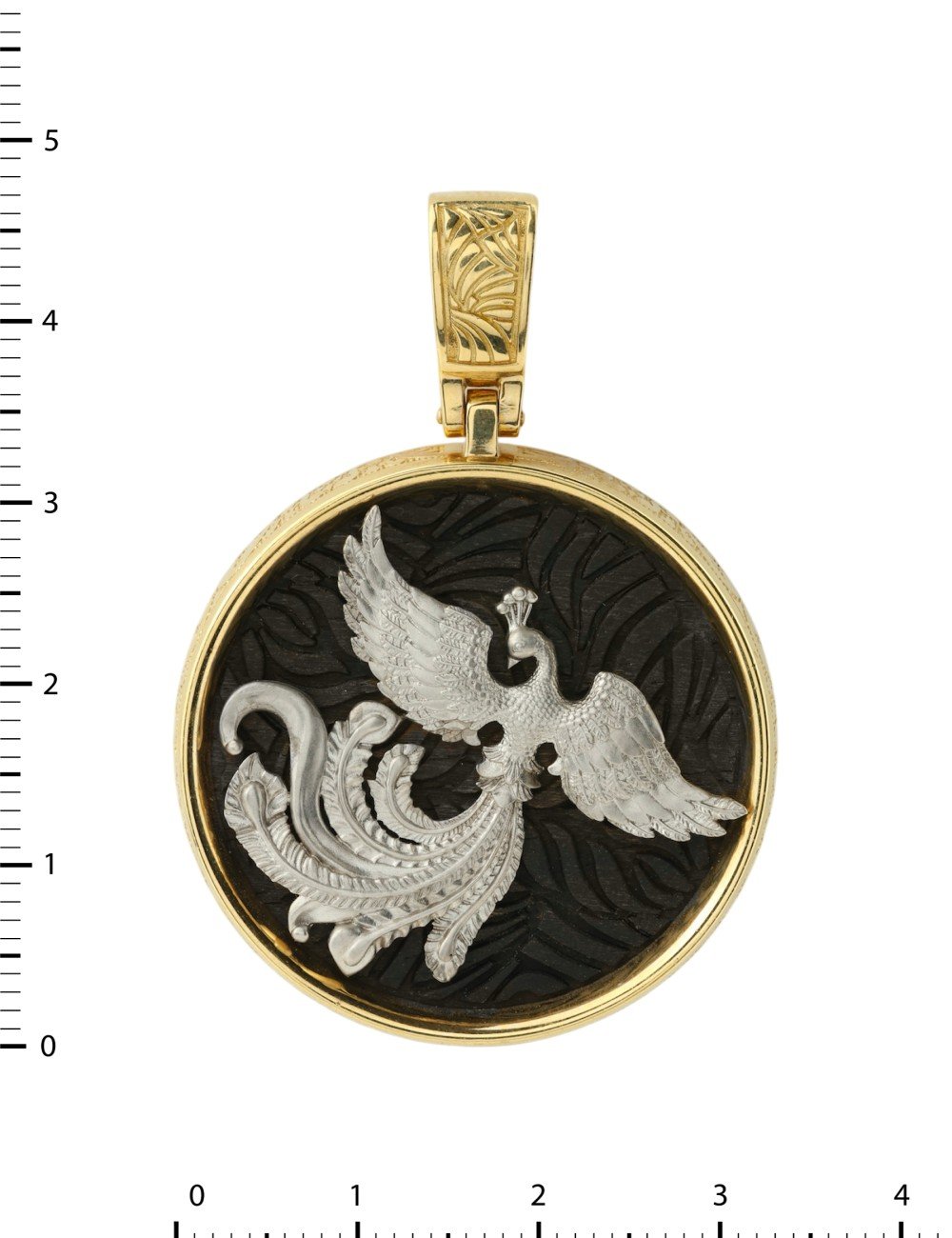 Подвеска из лимонного золота c эбеновым деревом