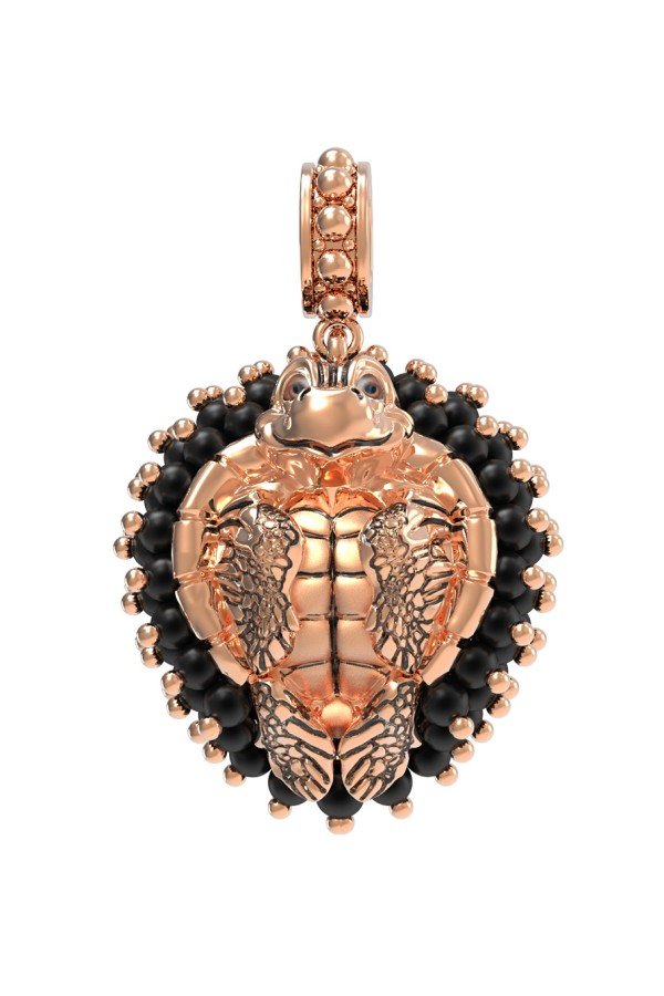 Подвеска из золота c эмалью и ониксом