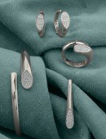 Серьги из белого золота 585 пробы c бриллиантами