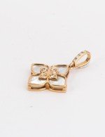 Подвеска из золота c бриллиантами и перламутром